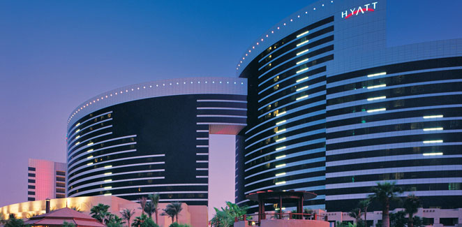 تور دبی هتل گراند حیات - آژانس هواپیمایی و مسافرتی آفتاب ساحل آبی